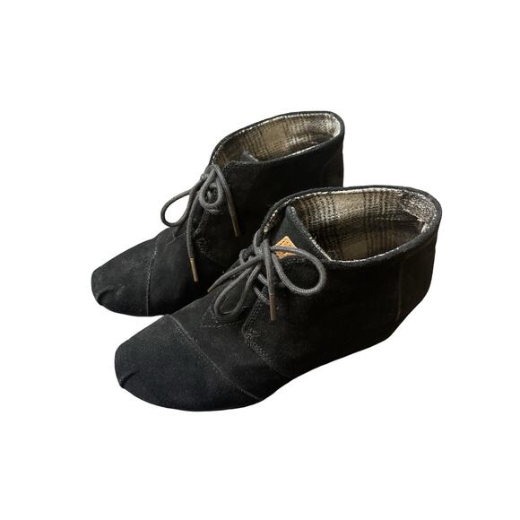 Toms Shoes - TOMS Suede Wedge Ankle Boots Grunge Black Capsule Size 8.5 Women's